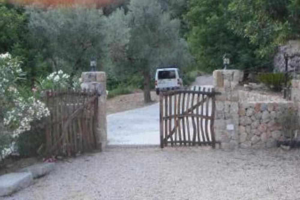 Foto 12 von 30: Berghütte am Meer lädt zum Wandern in der Sierra de Tramuntana 20% Rabatt März