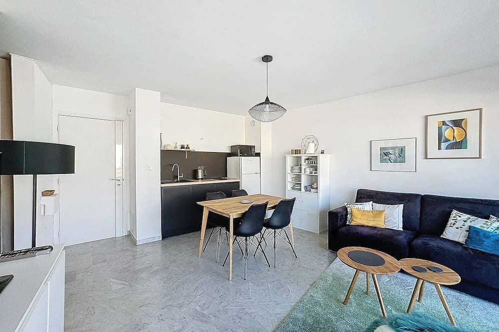 Foto 6 von 11: Studio with parking in secure residence 50m from the sea and beaches