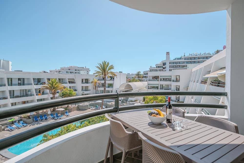 Go2Tenerife Apart’Sira Family, Pool & Beach 1