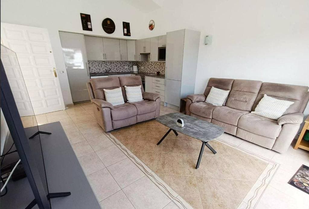 Foto 10 von 20: Ferienwohnung für 6 Personen mit Meerblick