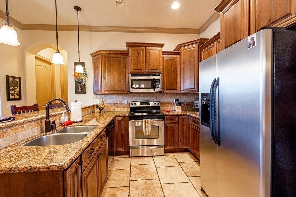 Foto 7 von 21: Dreamy 2-bedroom condo with sweeping desert views