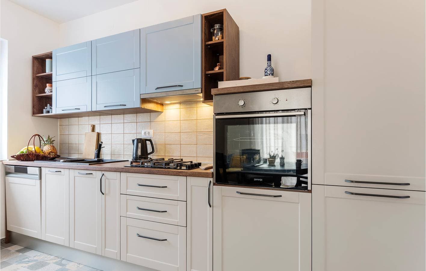Foto 12 von 28: Apartment am Meer mit Terrasse, WLAN und in der Nähe von Restaurants – Peroj