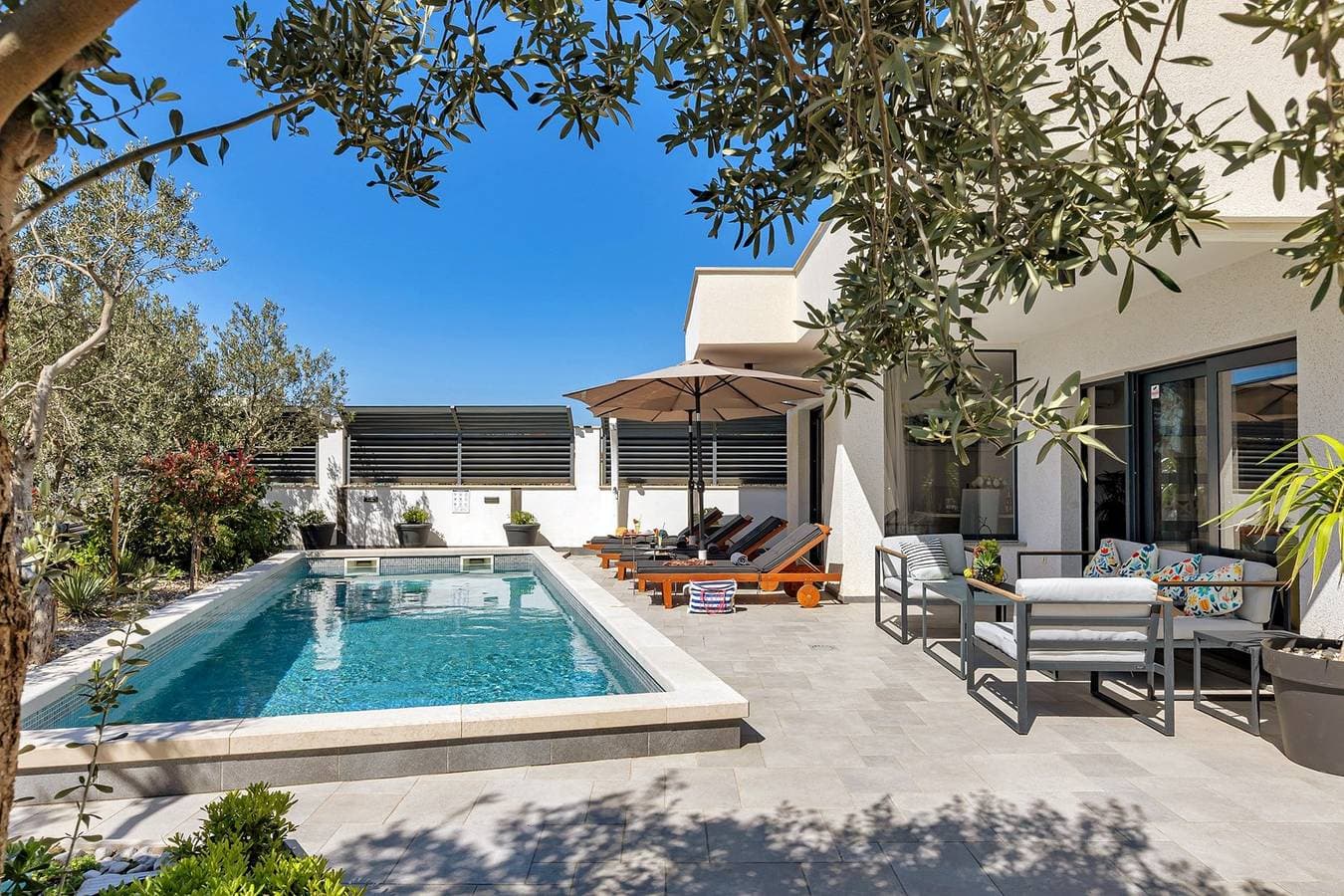 Foto 6 von 57: Villa Festina Lente in Makarska, heated pool