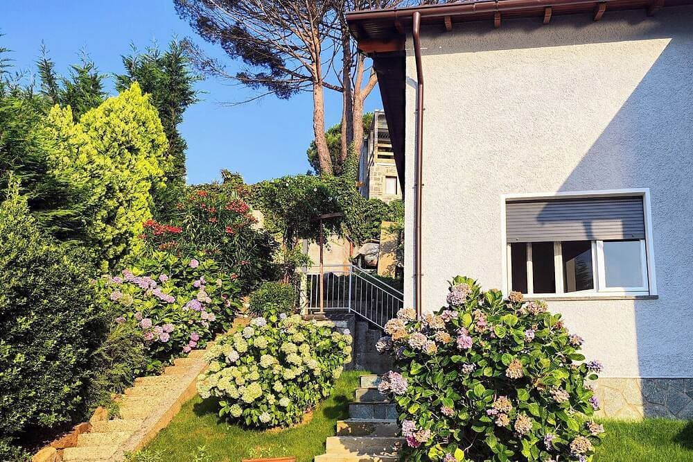 Foto 7 von 30: Laguna Blu - Dream Villa with panoramic Jacuzzi on Lake Como