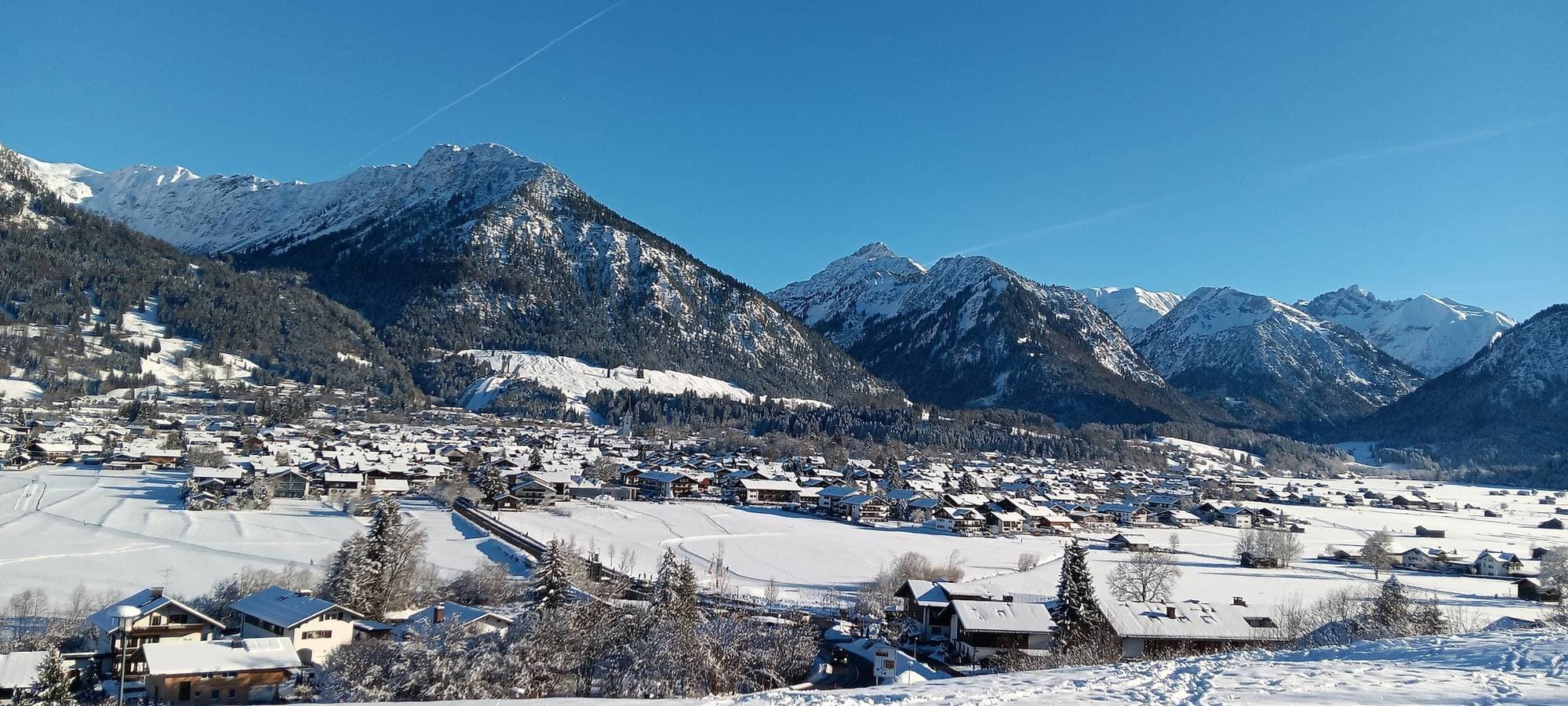 Foto 9 von 33: Ferienwohnung Nebelhorn mit Bergblick, Balkon und Wi-Fi