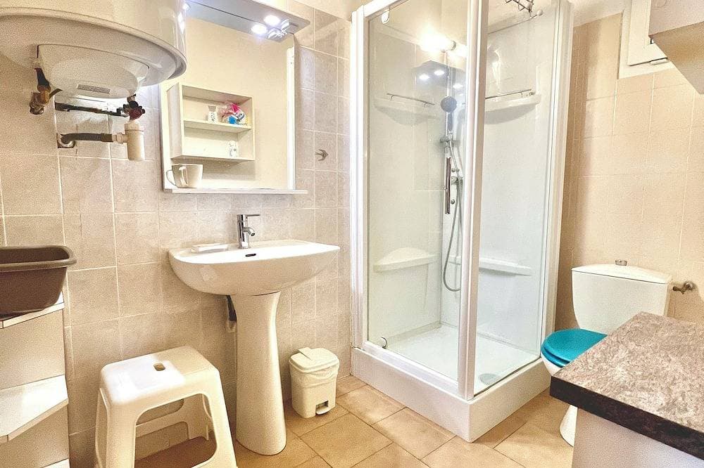 Foto 4 von 30: Appartement vue mer et Montagne, à Létage