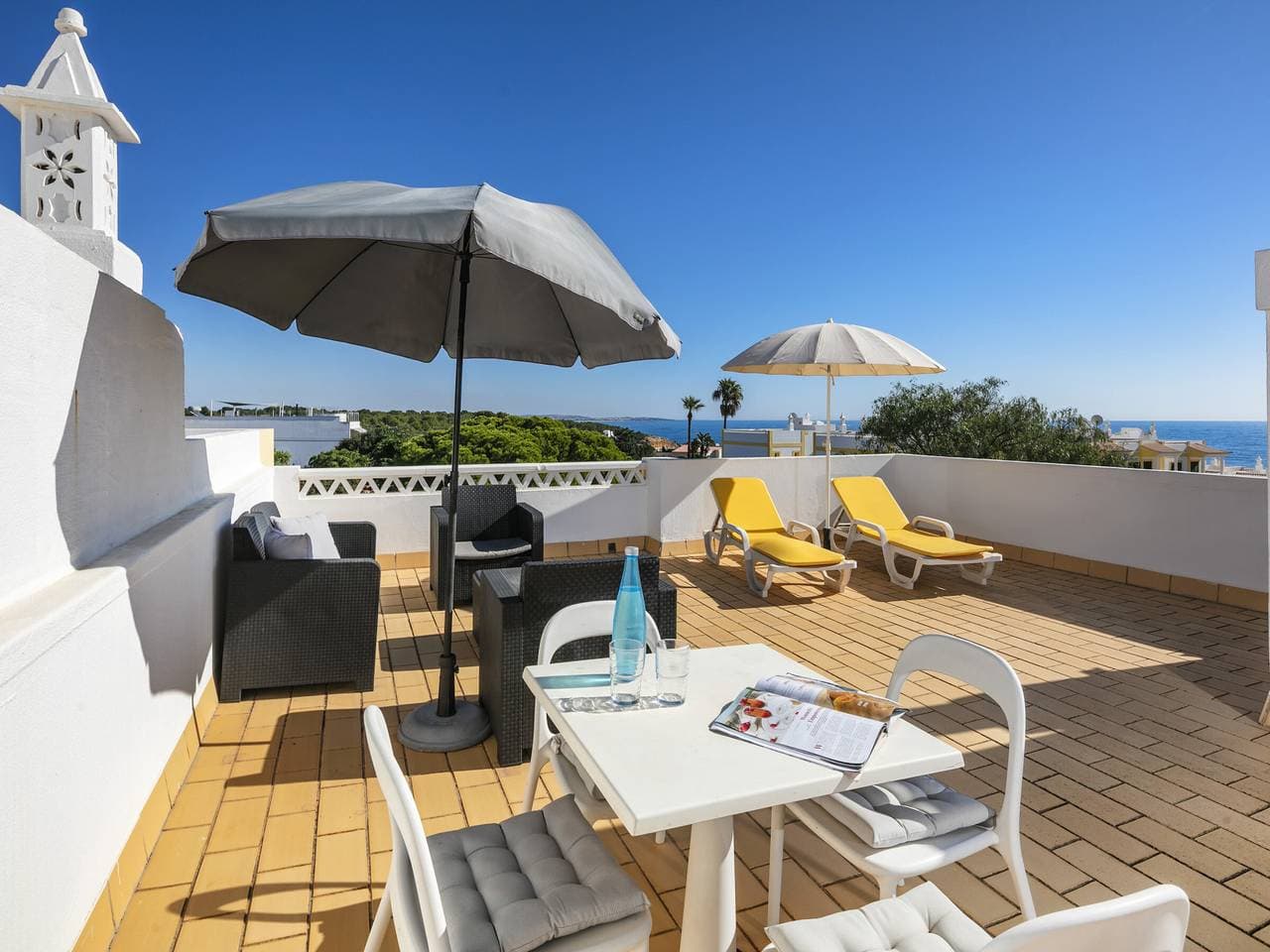 Foto 5 von 30: Modernes Haus mit Meerblick - 4 Pers.