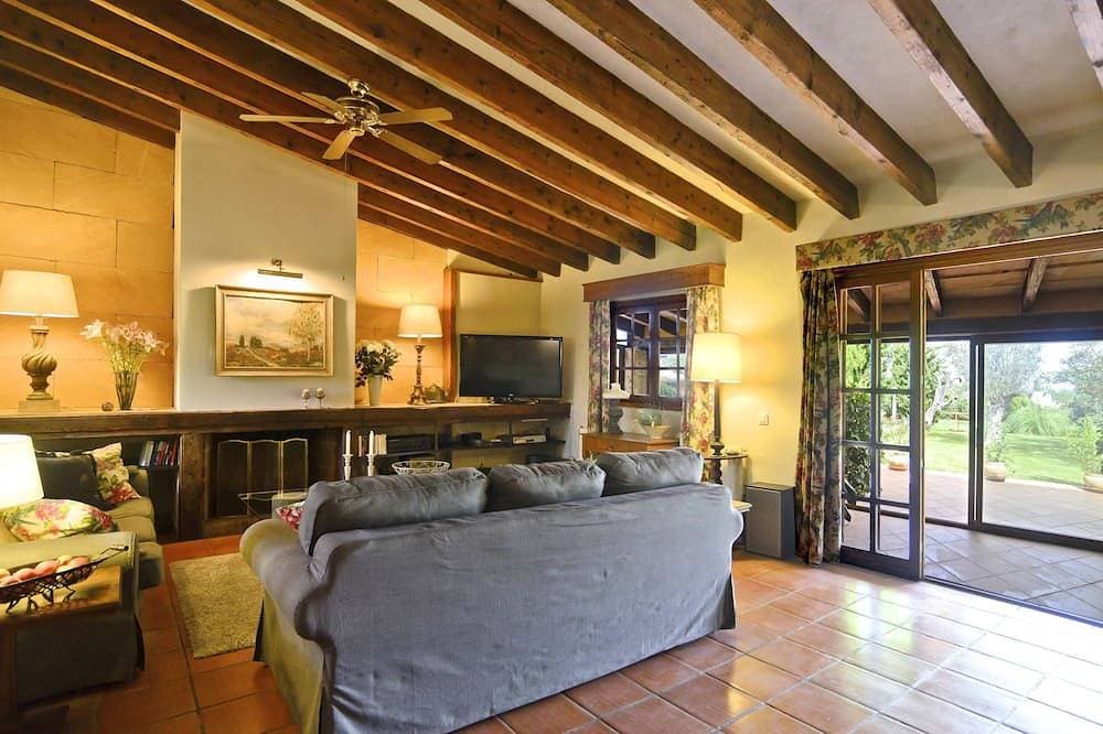 Foto 5 von 24: Wunderschöne Finca mit Pool und Sommerküche, die keine Wünsche offen läßt