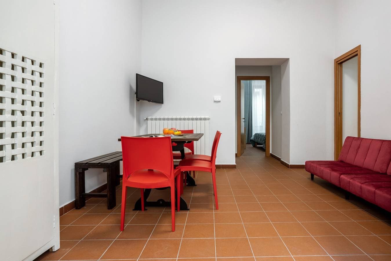 Foto 10 von 26: Ferienwohnung „Porta Carbone Residence“ nahe am Meer