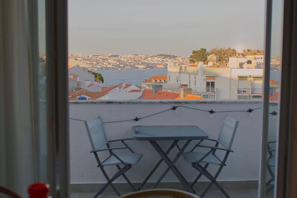Lisbon View - Balcony - AC & Gigabit WiFi 1