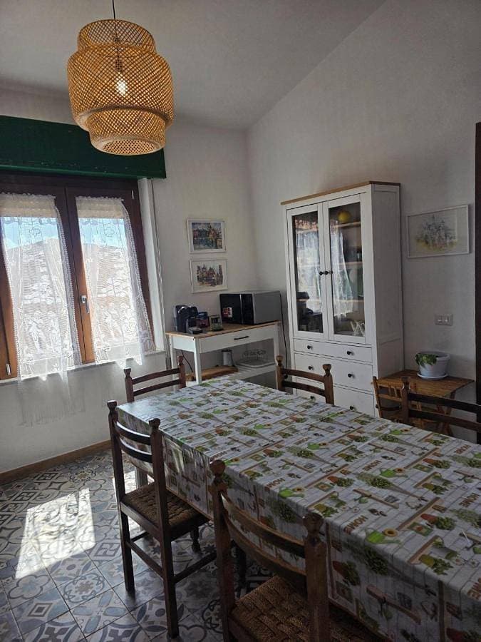 Foto 4 von 26: Two-Bedroom Apartment