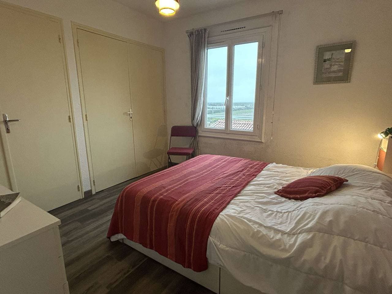 Foto 8 von 21: 300m zum Strand, Balkon, Küche, TV, 2 Schlafzimmer - Perfekt für Familien!