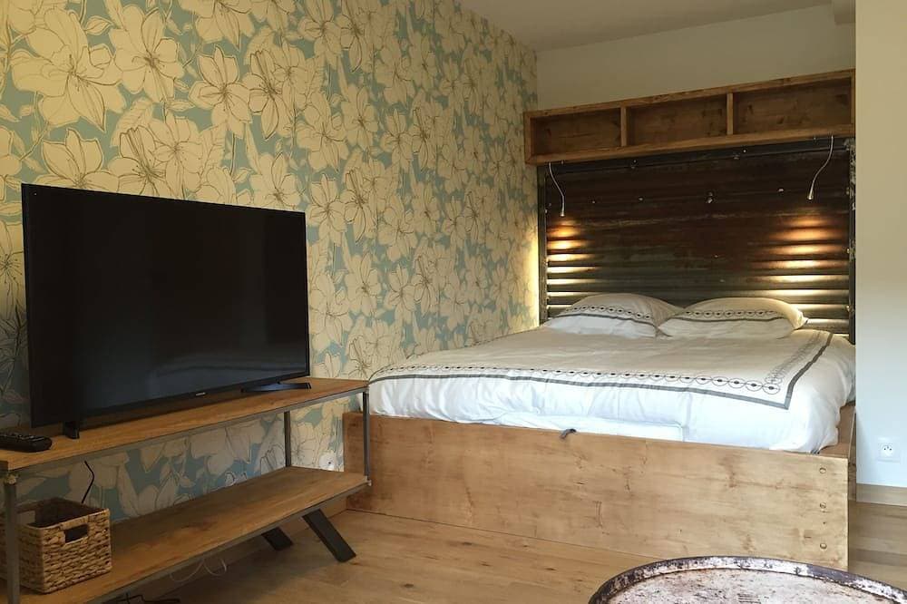 Foto 2 von 16: Dorfwohnung im Erdgeschoss am Rande des Lake Annecy