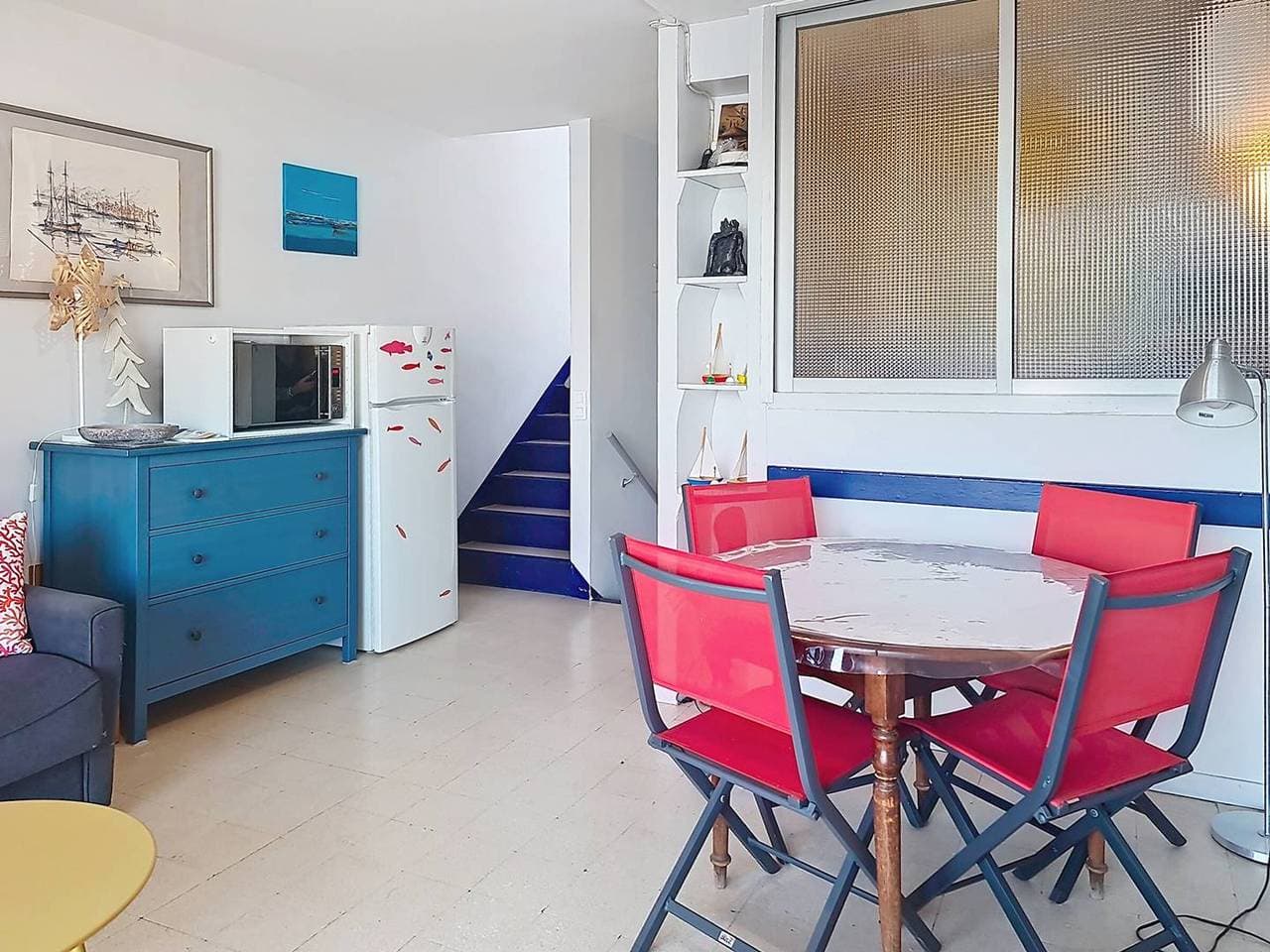 Foto 4 von 17: Renoviertes T2 Duplex 20m vom Strand mit Meerblick, Parkplatz und WIFI