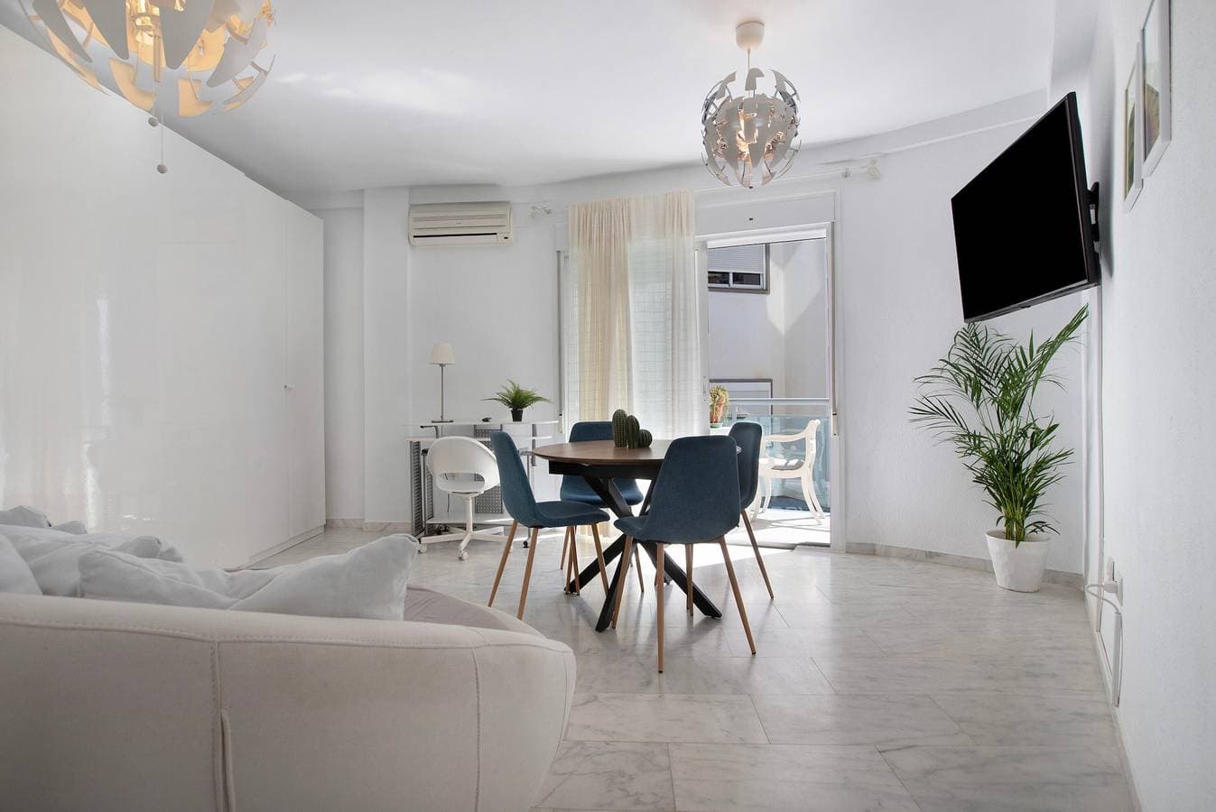 Foto 6 von 24: Ferienwohnung 'Plata Plaza' mit privater Terrasse, WLAN und Klimaanlage