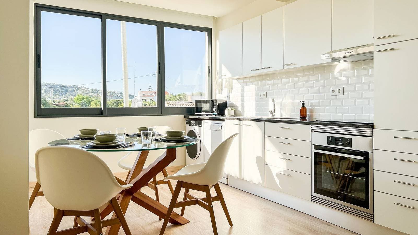 Foto 3 von 30: Ferienwohnung für 6 Personen mit Balkon