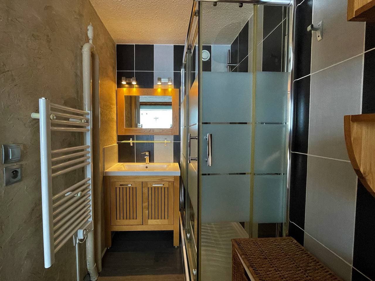 Foto 11 von 21: Wunderschöne Ski-in/Ski-out Ferienwohnung für 4 Pers. im Herzen von Les Menuires