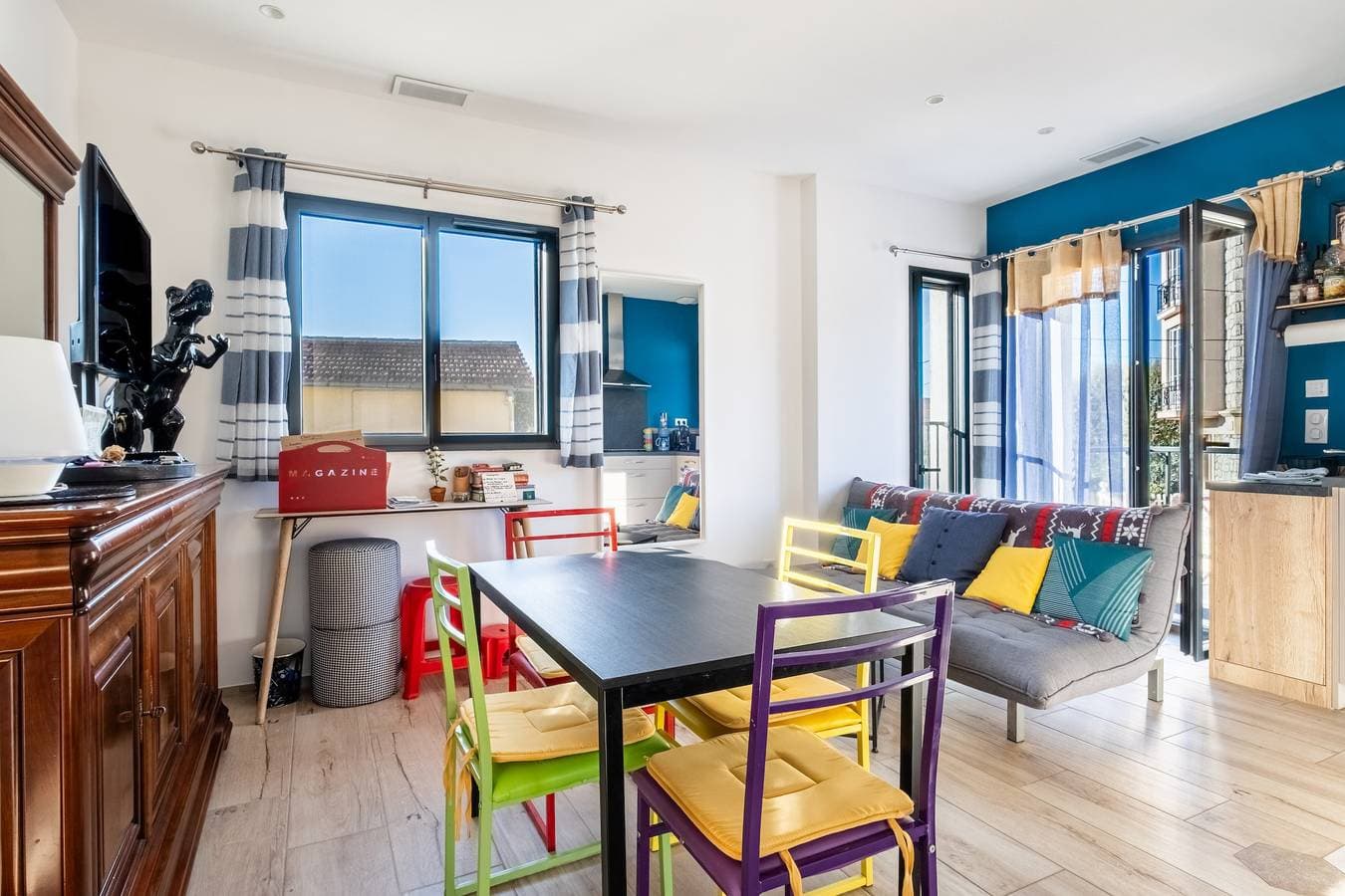 Foto 4 von 23: Apartment 'T3 Cros De Cagnes Bord De Plage' mit privater Terrasse, WLAN und Klimaanlage