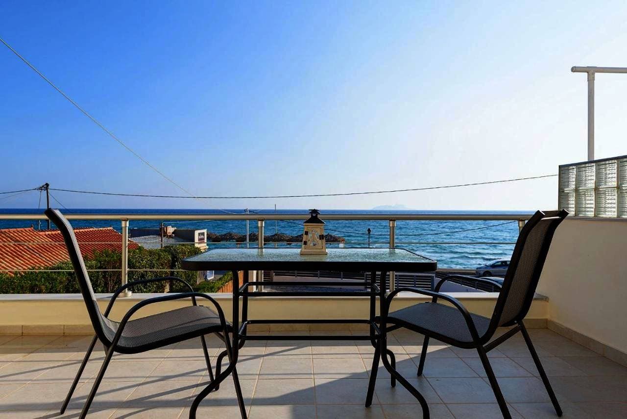 Coral Sea Studio 1