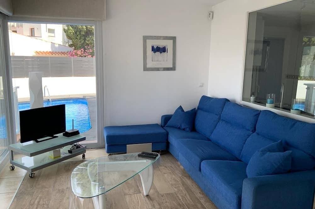 Foto 9 von 25: Sea view apartment with private pool