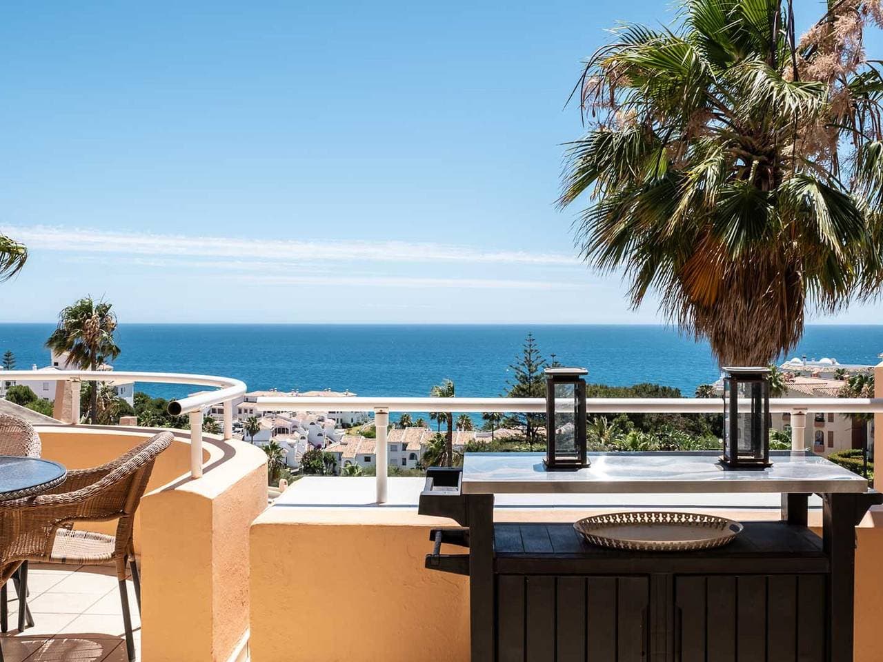 Foto 10 von 35: Am Meer gelegenes Apartment in Mijas mit Pool und Klimaanlage, 2 Schlafzimmer