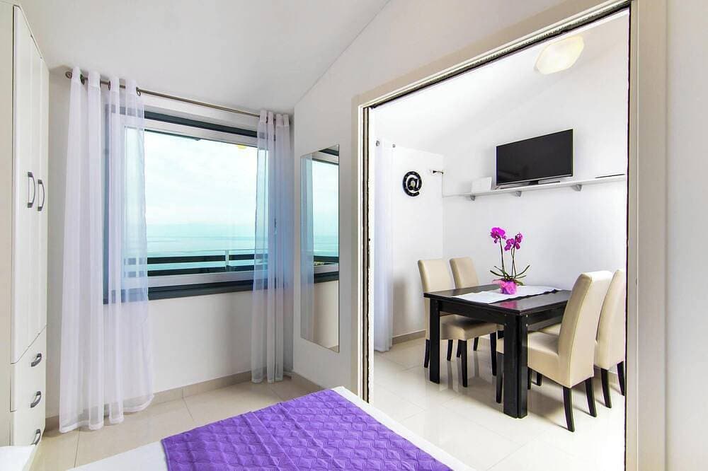 Foto 5 von 30: Apartment Mit Grosse Terrasse Und Herrlichem Meerblick, 300m Vom Strand + Ps 4