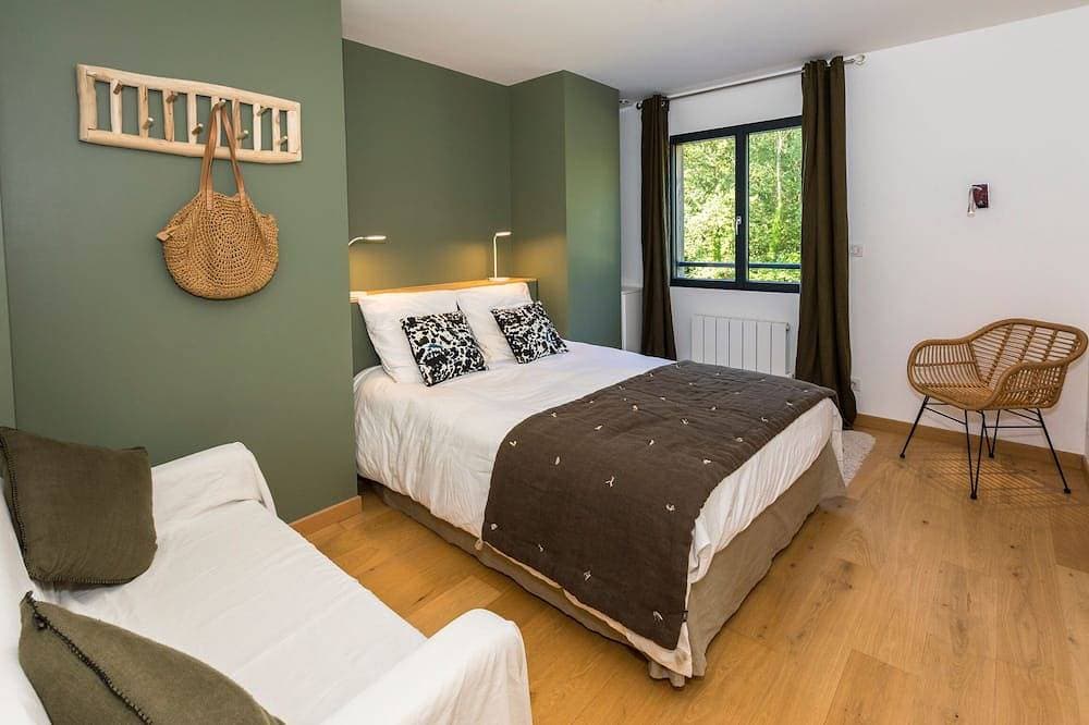 Foto 5 von 30: Holzhaus in der Nähe des Meeres und im Herzen des Waldes