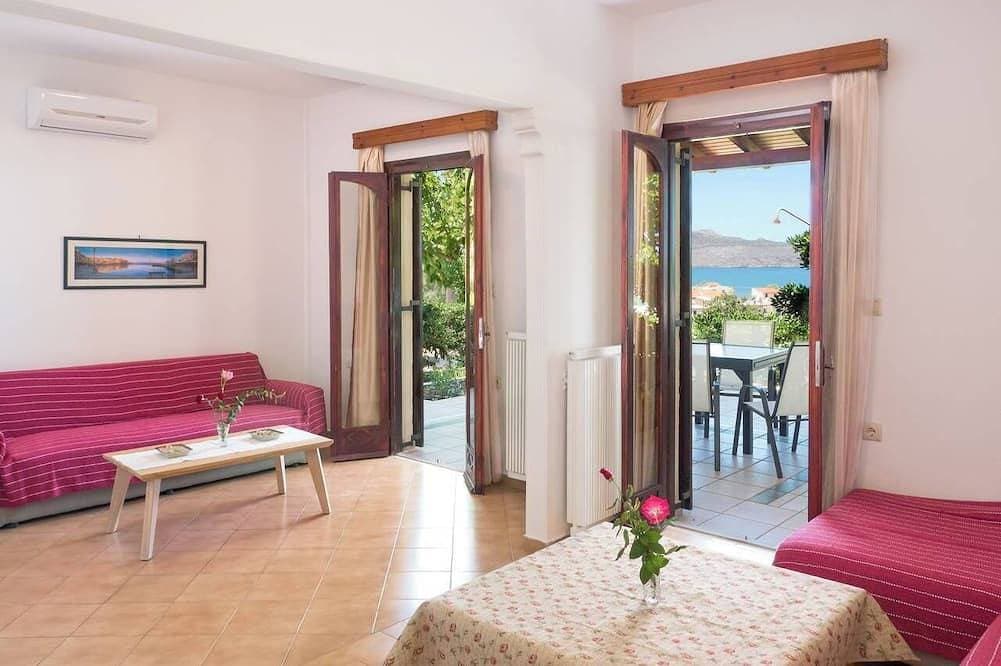 Foto 9 von 24: Romantic Corner - Penelope Sea View Maisonette