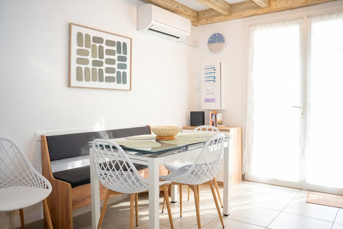 Foto 5 von 16: Einladendes Haus in Saint-Cyprien Plage - Terrasse und Garten