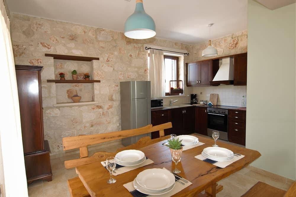 Foto 9 von 10: Rosemary Cottage, Lioriza Houses Zakynthos