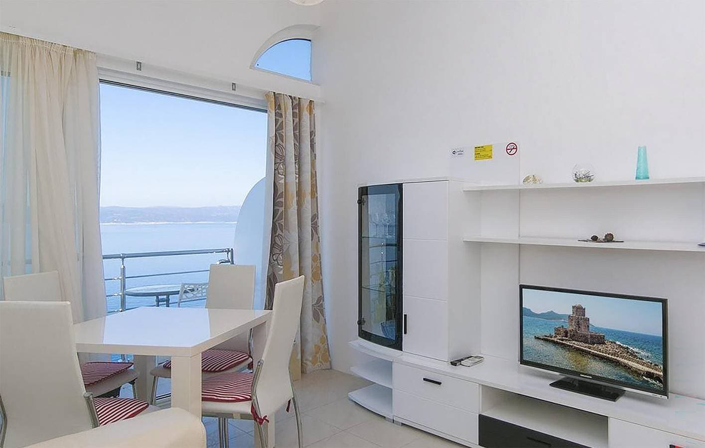 Foto 2 von 21: Urlaub am Meer: Modernes Apartment mit WLAN, Küche und Parkplatz