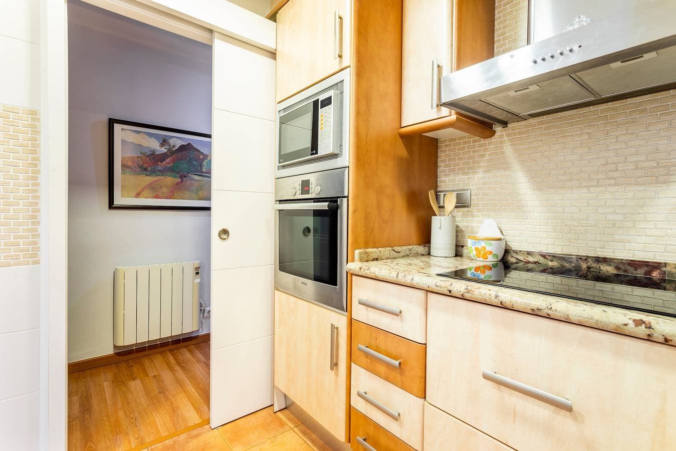 Foto 9 von 24: Ferienwohnung 'Cristina Center' mit Balkon, WLAN und Klimaanlage