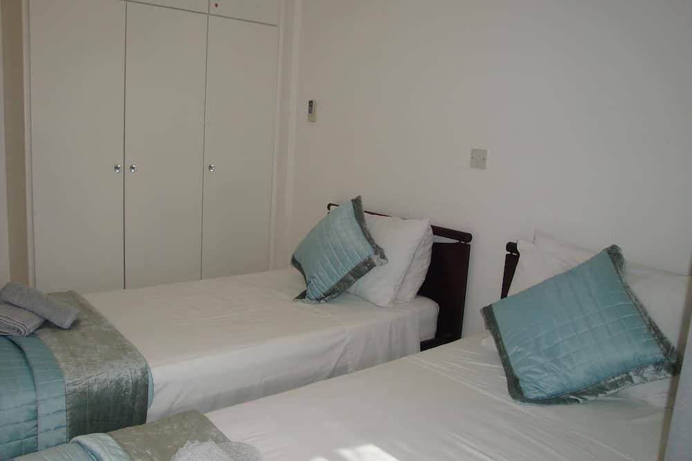 Foto 5 von 30: Spacious apartment with very large balcony close to all amenities