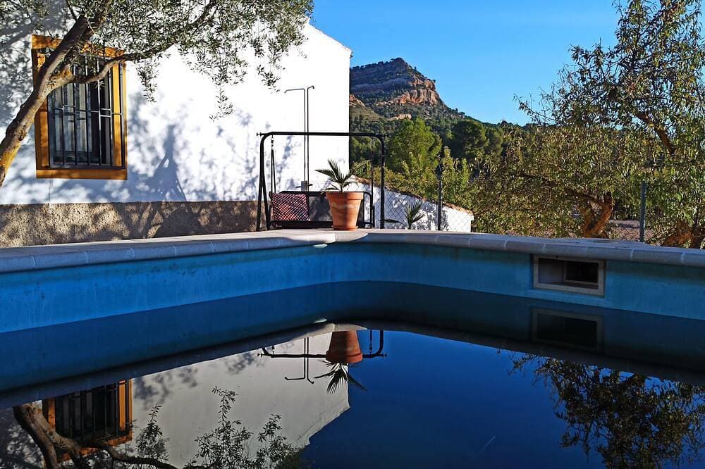 Foto 10 von 24: Naturaleza y Vino!  Habitación en Casa Rural con piscina al pie del Monte Arabí