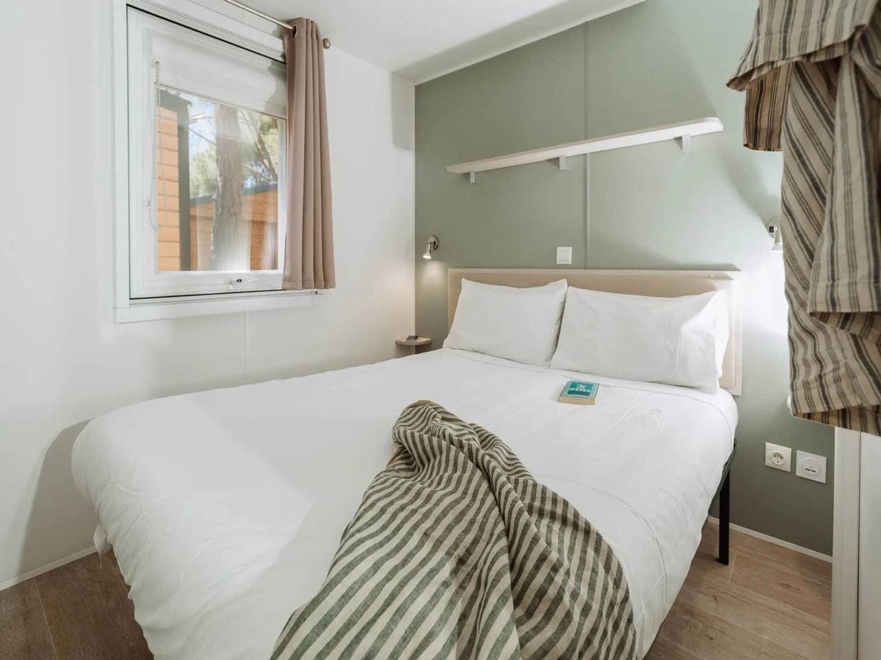 Foto 3 von 15: Moderner Bungalow für 4 Gäste in Sitges