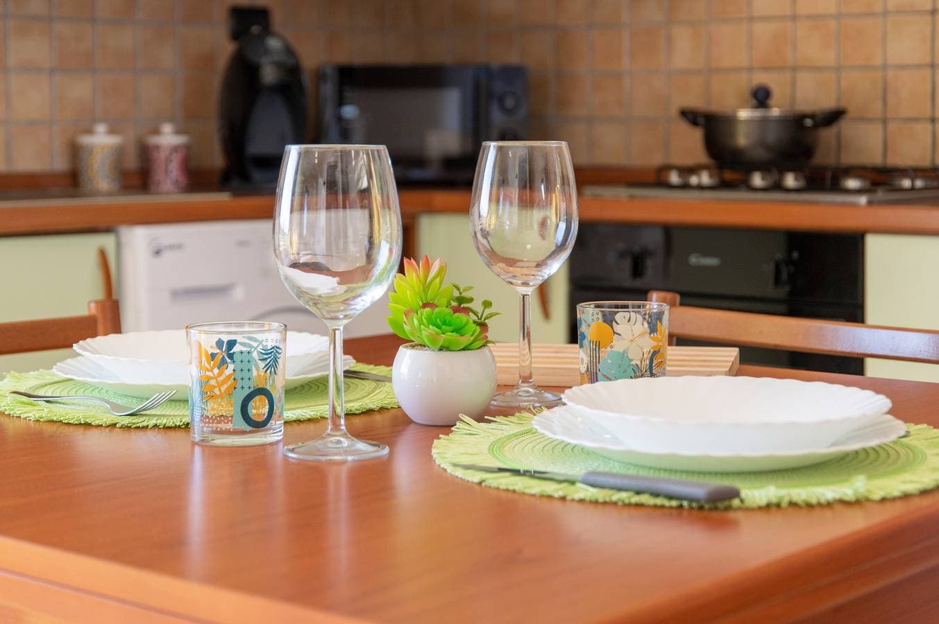 Foto 10 von 23: Ferienwohnung 'Casa Vacanze Emma' mit Bergblick, WLAN und Klimaanlage