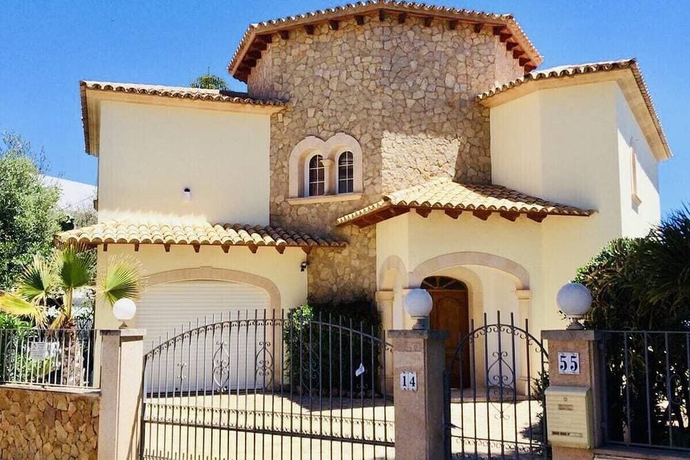 Foto 10 von 30: Super Meerblick *****1. Meereslinie Villa*privat*großer Pool*toller Garten*WIFI