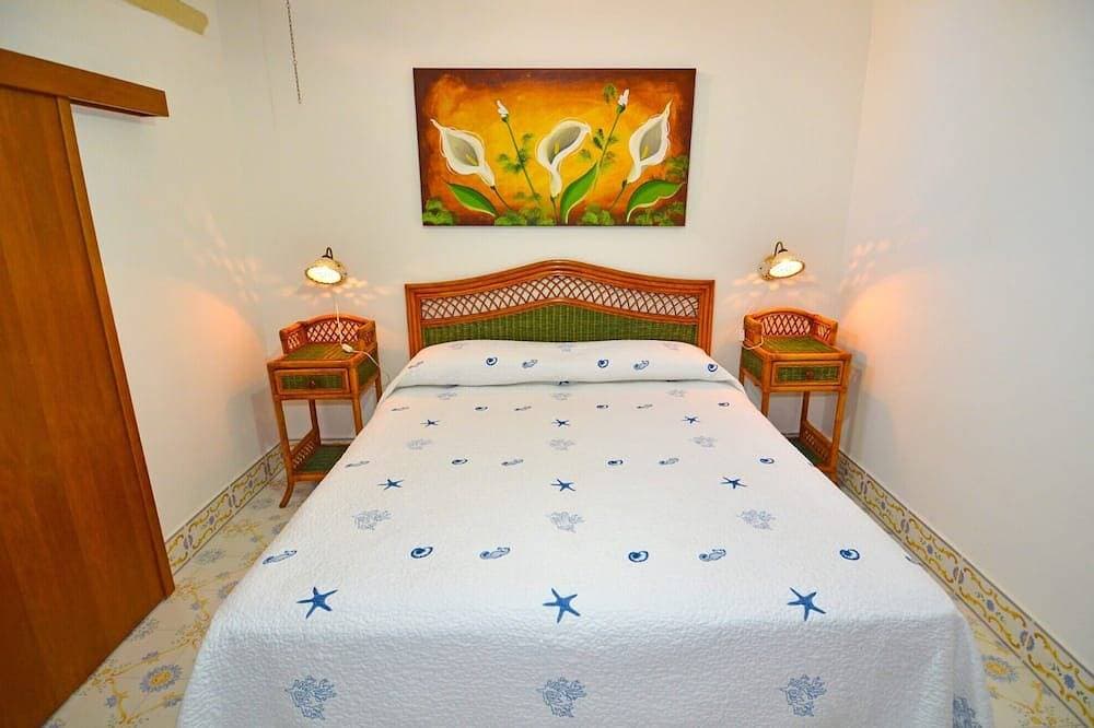 Foto 3 von 23: Luxusvilla mit großer Terrasse mit Meerblick und nur wenige Schritte vom Meer entfernt