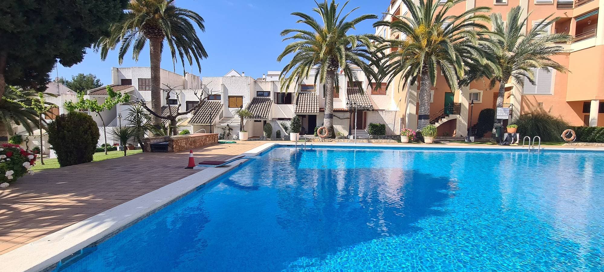 Foto 4 von 31: Casa adosada con piscina y jardín Las Fuentes