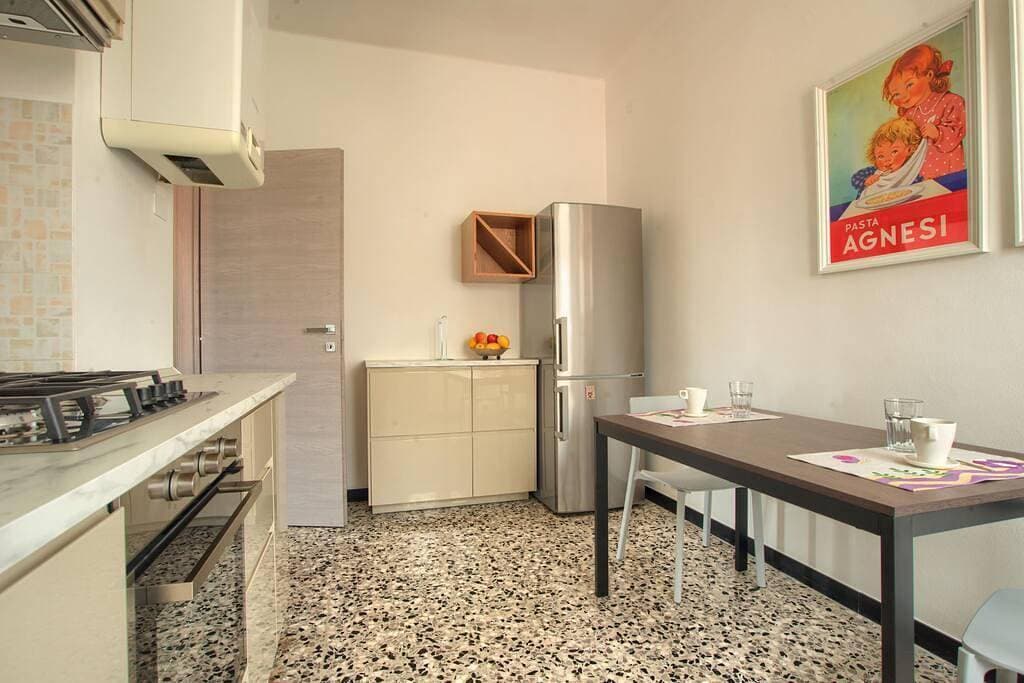 Foto 4 von 18: Ferienwohnung für 5 Personen mit Balkon/Terrasse