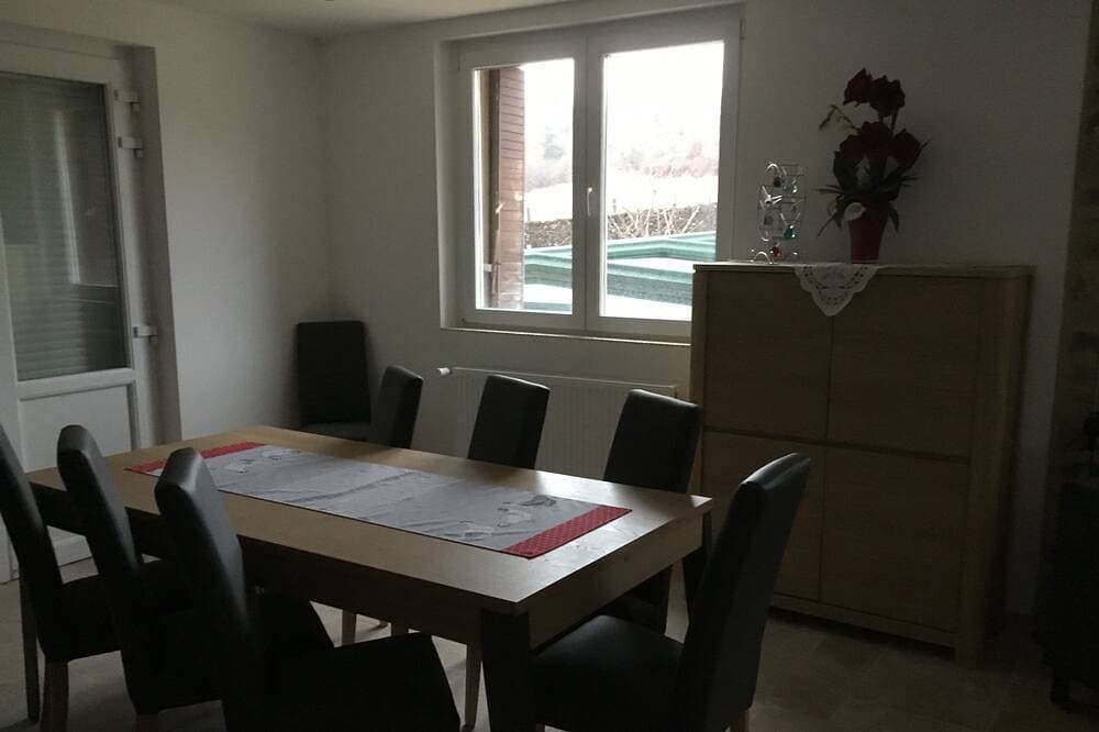 Foto 12 von 22: 4-Personen-Gîte im Erdgeschoss unseres Hauses in den Ardèche Bergen