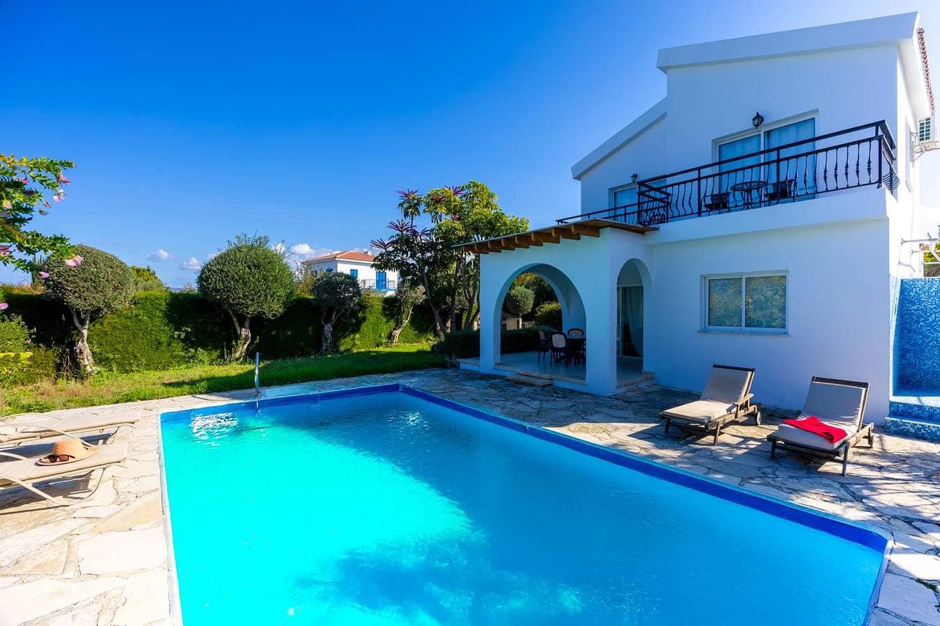 Foto 3 von 30: Villa für 4 Personen mit Balkon