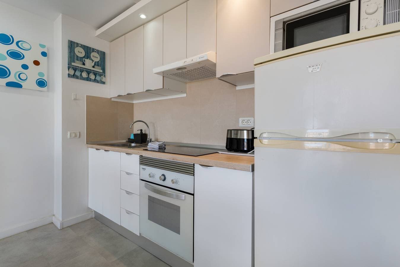 Foto 6 von 30: Ferienwohnung 'Lovely Nice Los Cristianos' mit Meerblick, Gemeinschaftspool und WLAN