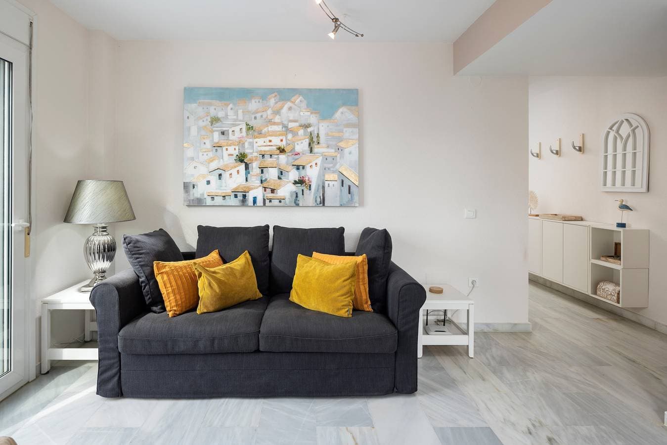 Foto 4 von 25: Apartment 'Beachfront Apt Torrox Costa' mit Meerblick, WLAN und Klimaanlage