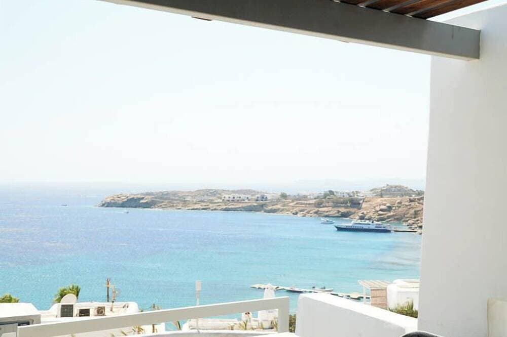 Foto 9 von 30: Superior Apartment 14- Sea View, Shared Infinity pool, Pool Bar, Gym
