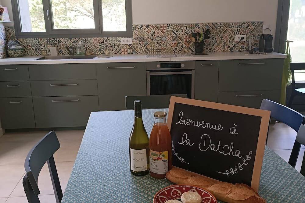 Foto 10 von 12: Maison de Famille Dans Village Vigneron du sud Ardèche