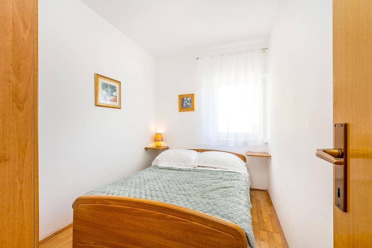 Foto 4 von 14: Two-Bedroom Apartment
