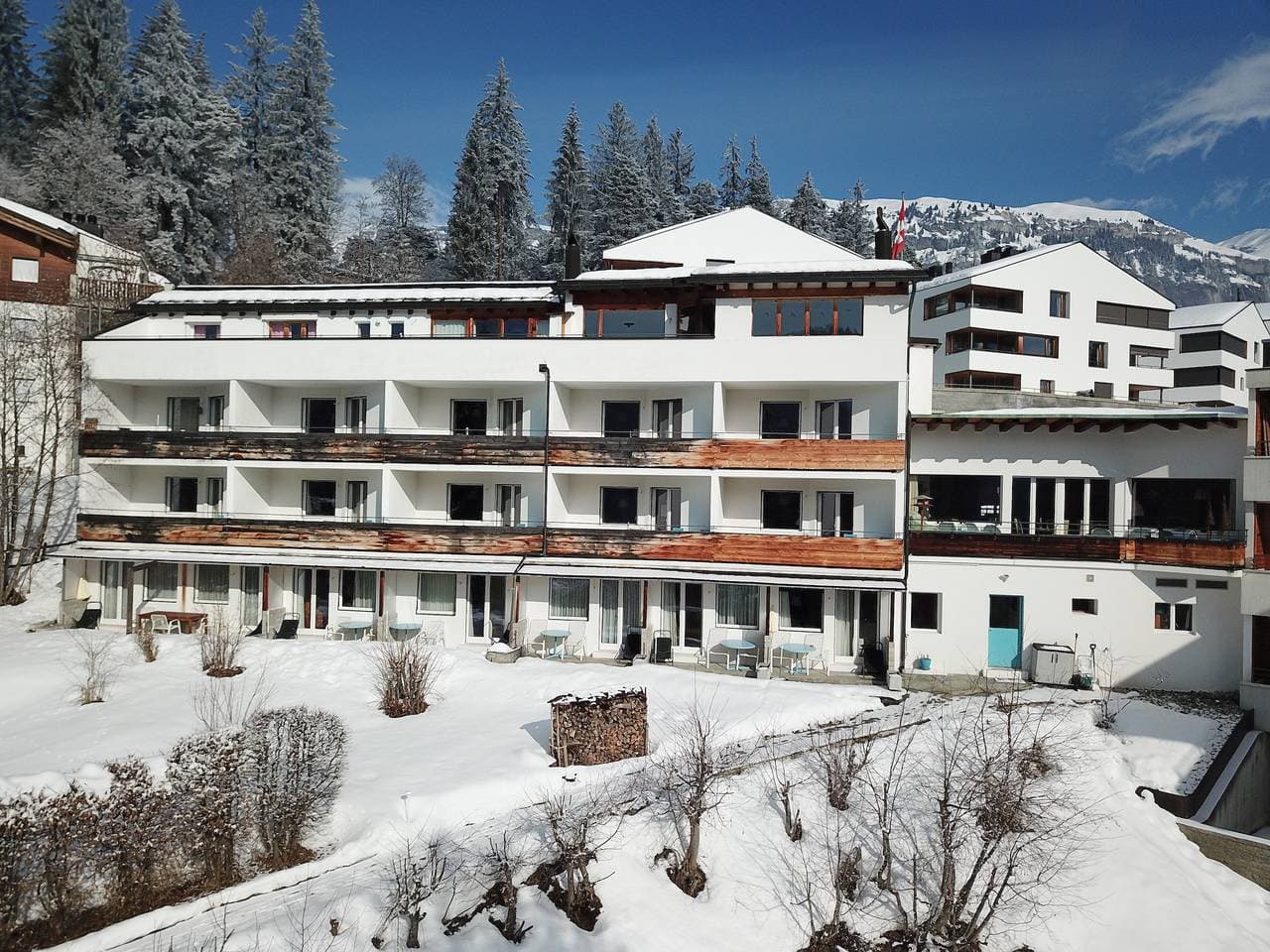 Foto 7 von 13: Haus am Waldrand - Einzelzimmer / Apartment