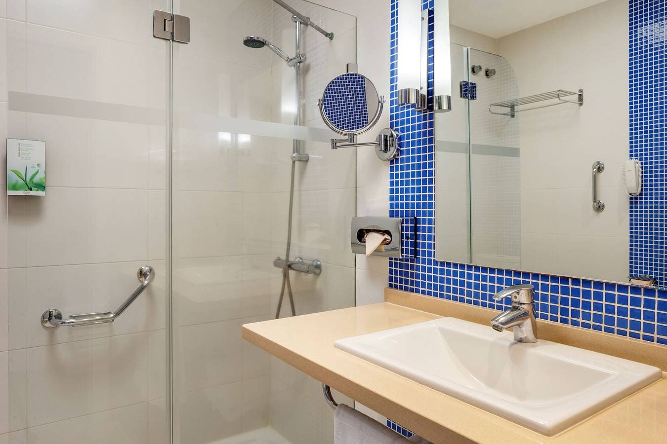 Foto 12 von 29: Ferienwohnung für 4 Personen mit Meerblick