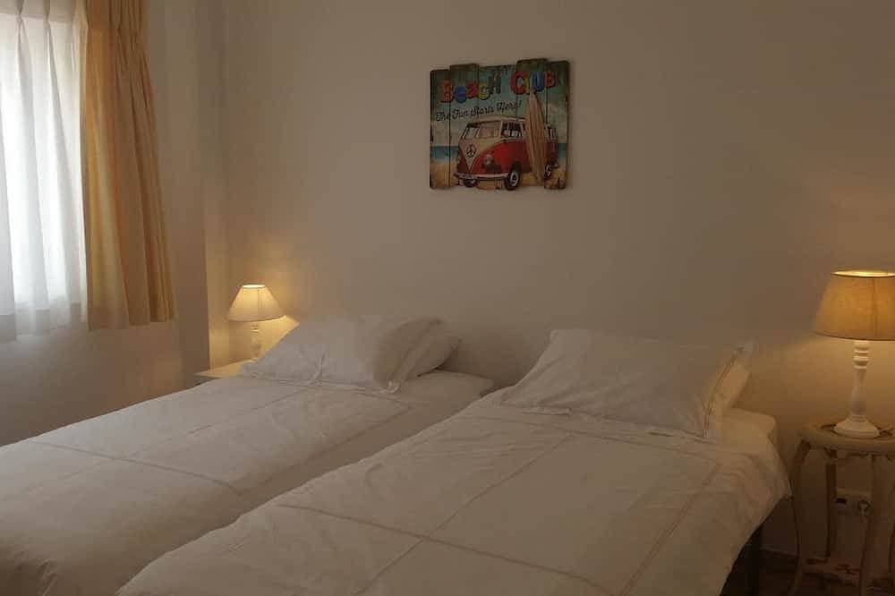 Foto 3 von 30: Haus mit Meerblick und Naturpark, privater Pool .Last Minute